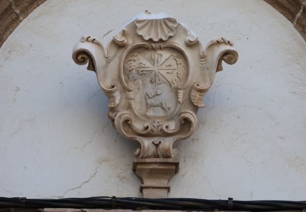 custom family crest