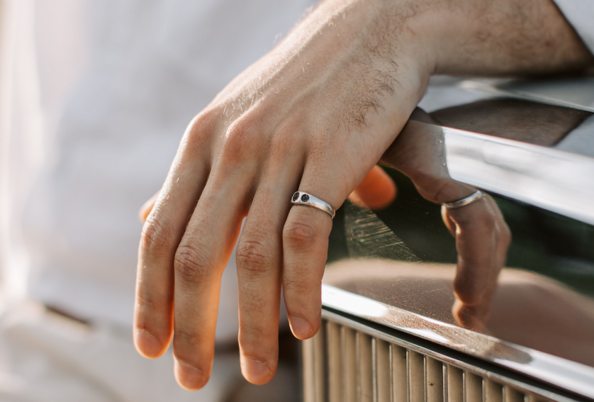 Custom Signet Design: A Mark Made Only for You