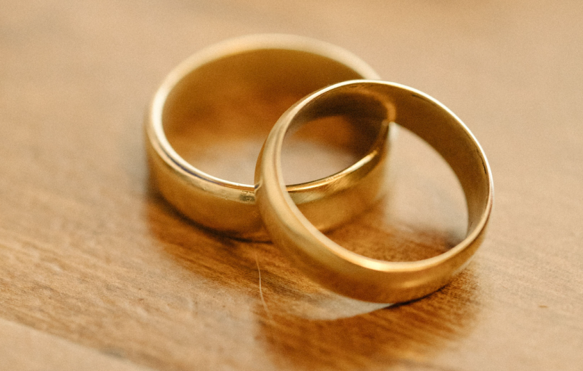 The Luxury Wedding Crest: Two Histories, One Enduring Shield