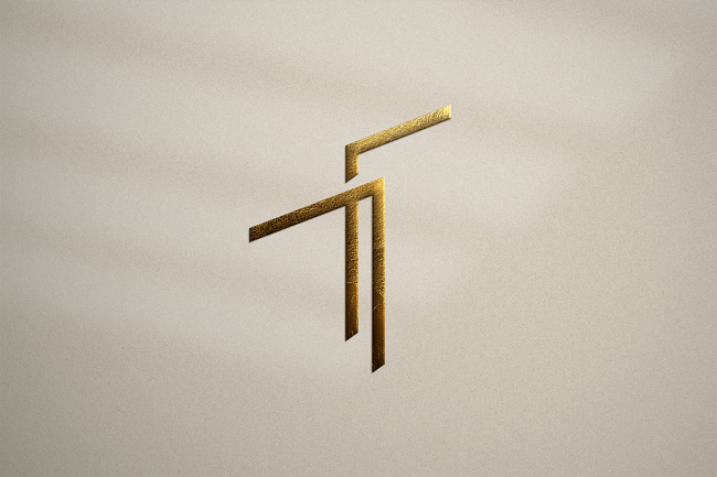 monogram logo thomas