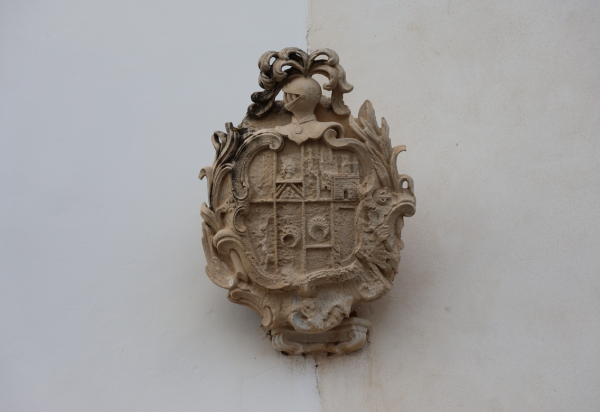 personalized personal crest